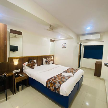 Hotel Vashi Inn Navi Mumbai Exterior foto