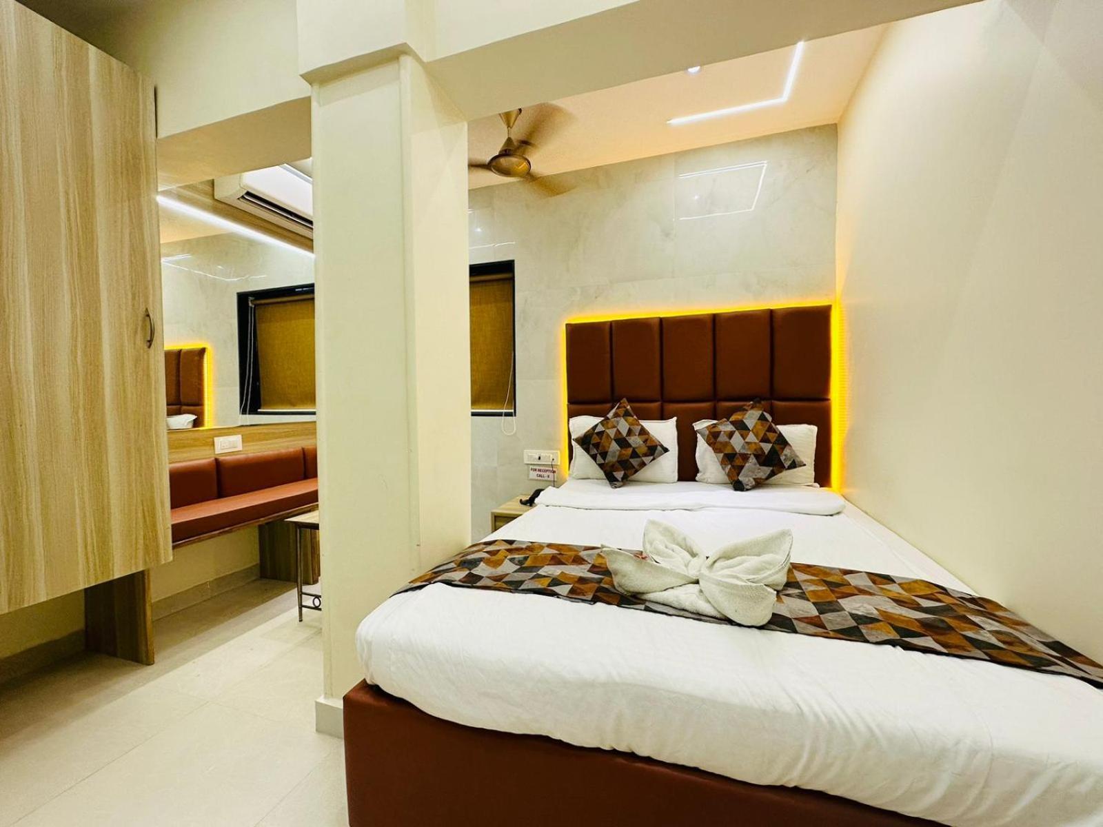 Hotel Vashi Inn Navi Mumbai Exterior foto
