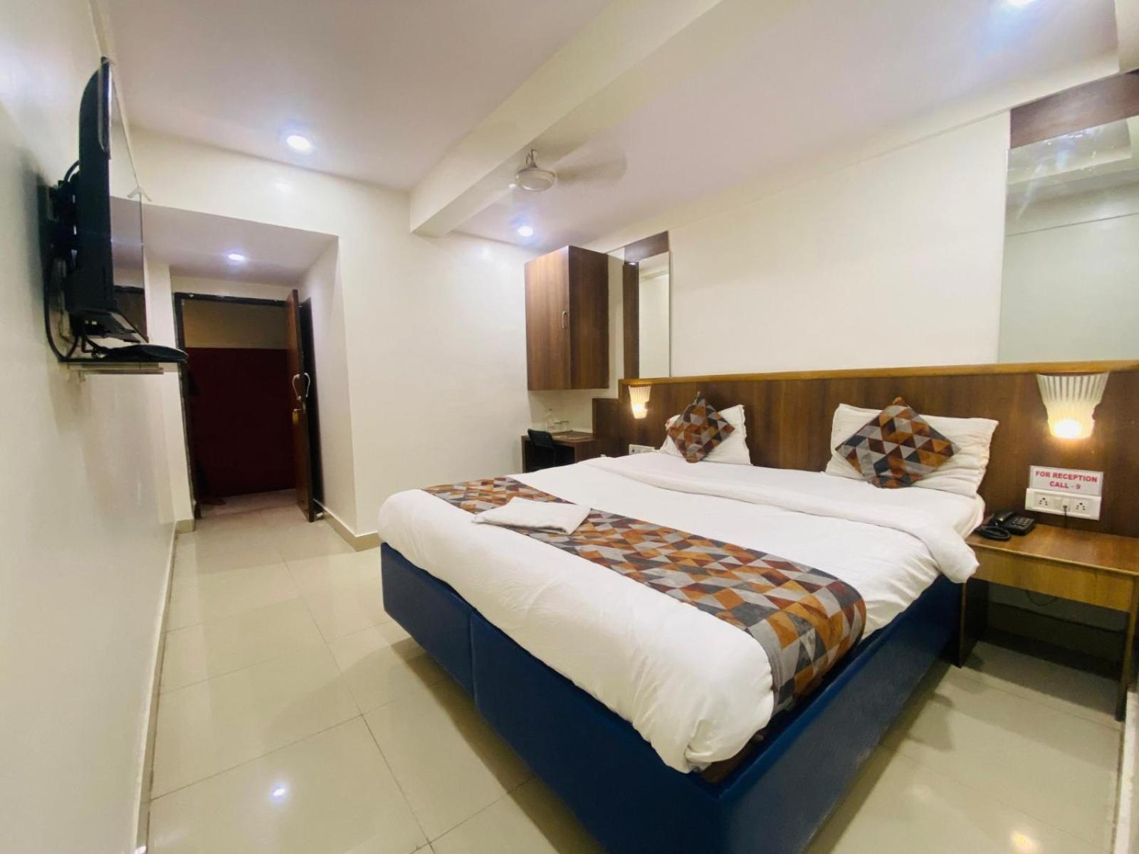 Hotel Vashi Inn Navi Mumbai Exterior foto