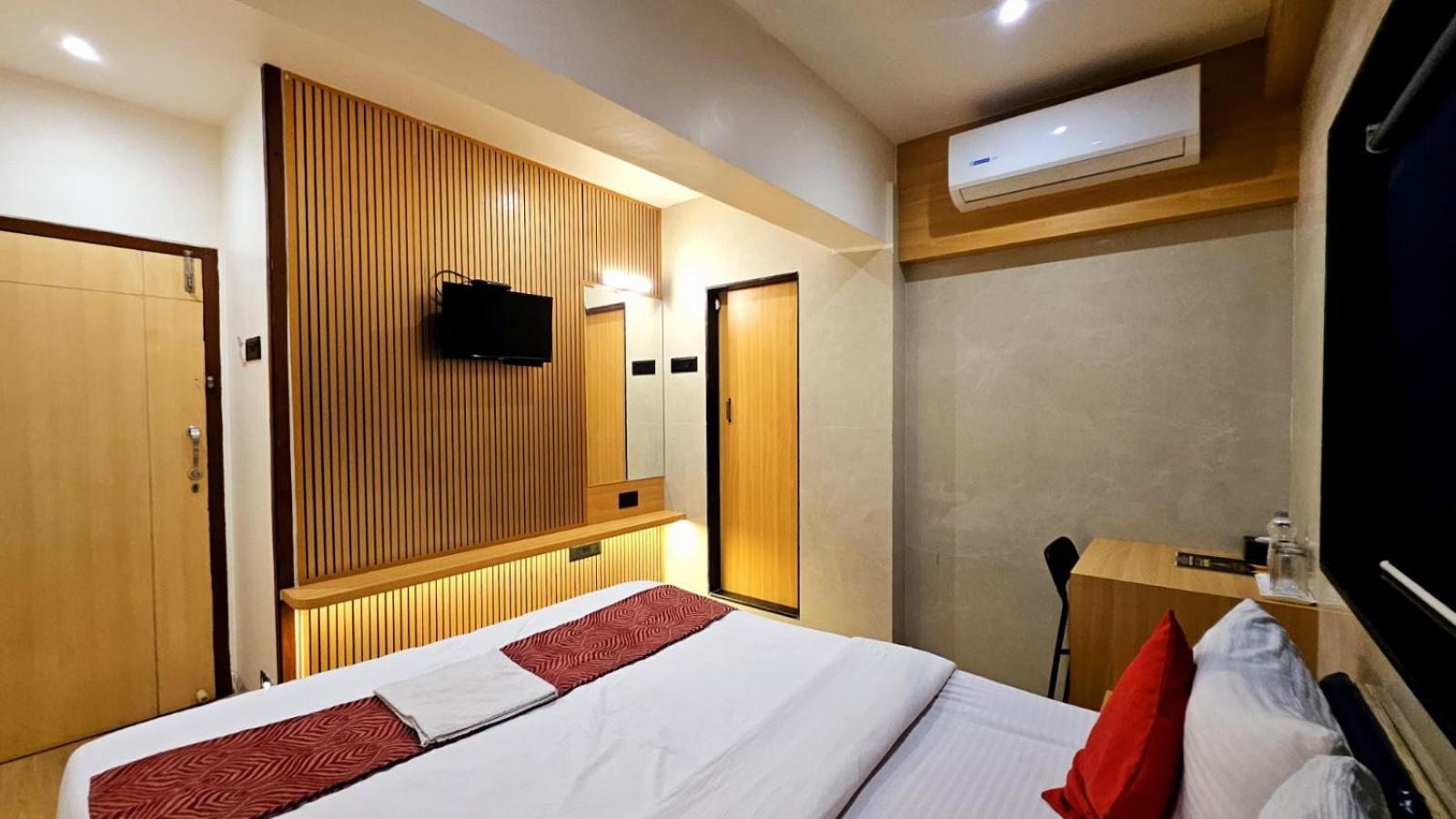 Hotel Vashi Inn Navi Mumbai Exterior foto